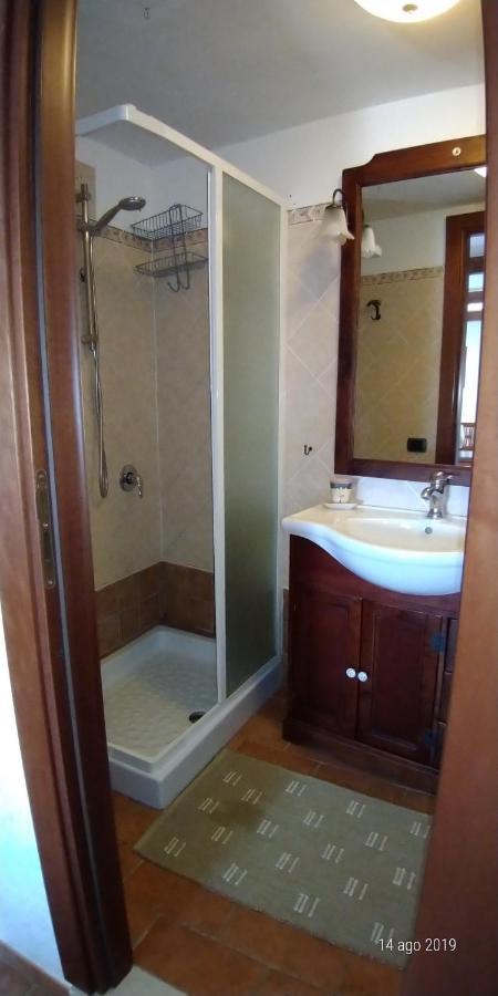 Il Borgo 38 Bed & Breakfast Scapoli Ngoại thất bức ảnh